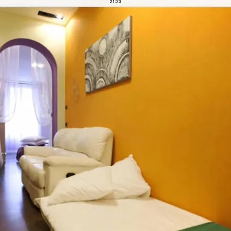 Corso 6 * Milánó